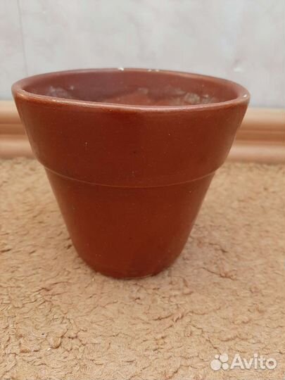 Керамический горшок для цветов