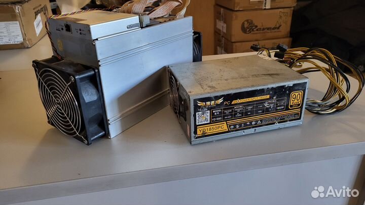 Antminer T9+ с блоком питания