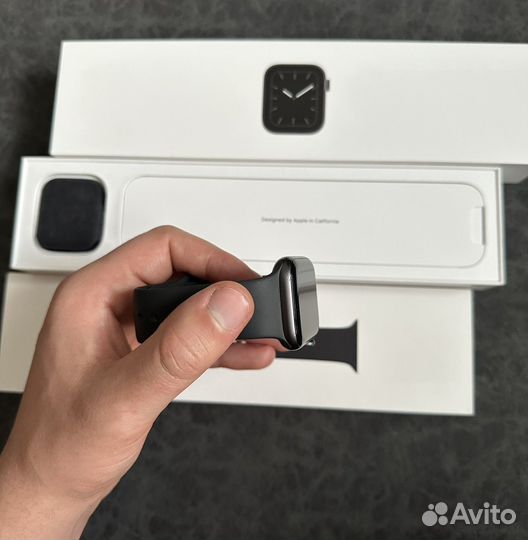 Apple Watch 5 44 mm
