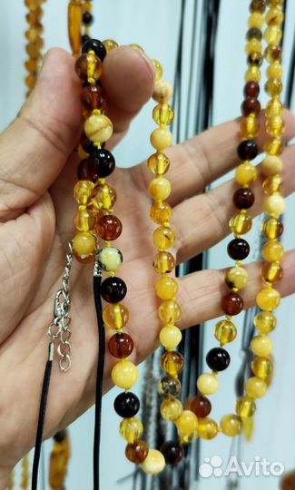 Янтарь бусины