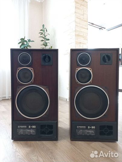 Колонки radiotehnika s90