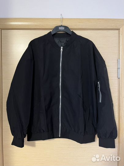 Бомбер vetements type