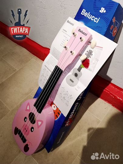 Детское укулеле Belucci MU 2115 Pink Pig