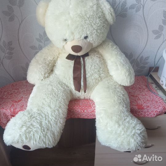 Большие плюшевые медведи