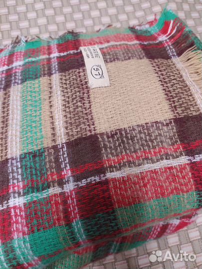 Теплый палантин