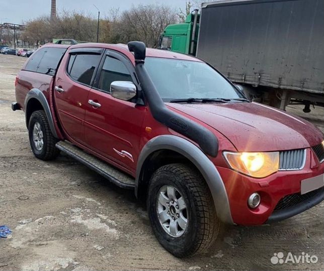 Mitsubishi L200 2.5 МТ, 2007, 255 000 км