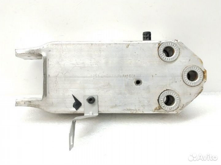 Кронштейн усилителя бампера передний правый Bmw