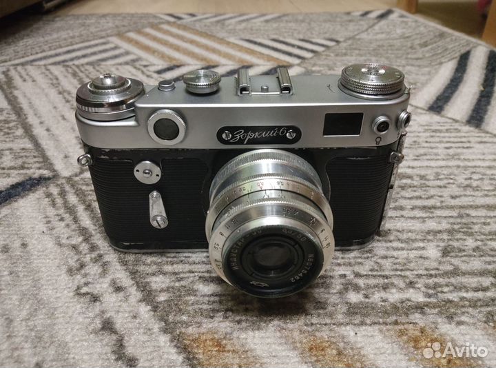 Плёночный фотоаппарат Зоркий 6