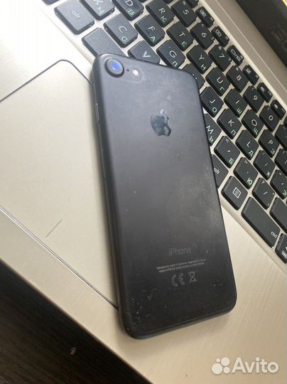 Телефон iPhone