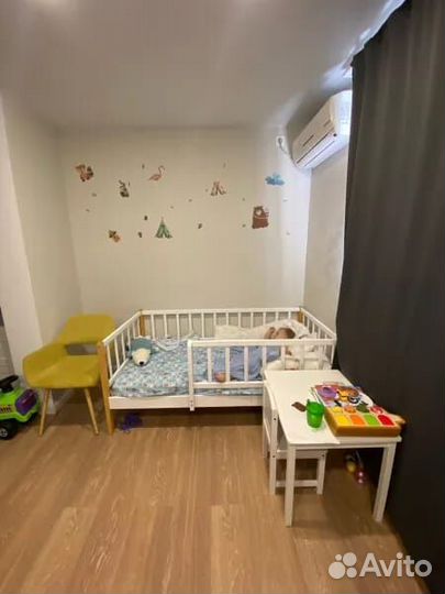 Кроватка с бортиком Лисенок от 2х лет берёза