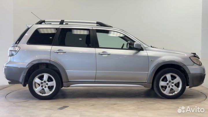 Mitsubishi Outlander 2.4 AT, 2005, 218 982 км
