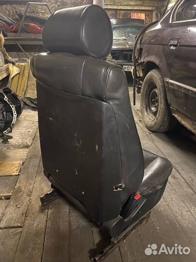Салон сиденья кожаные BMW e34