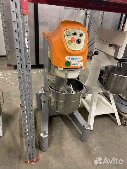 Миксер планетарный