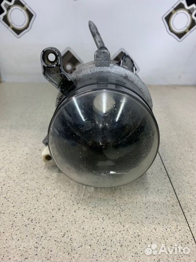 Фара противотуманная передняя правая Bmw 3 E46