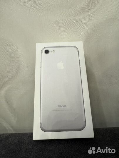 iPhone 7, 128 ГБ