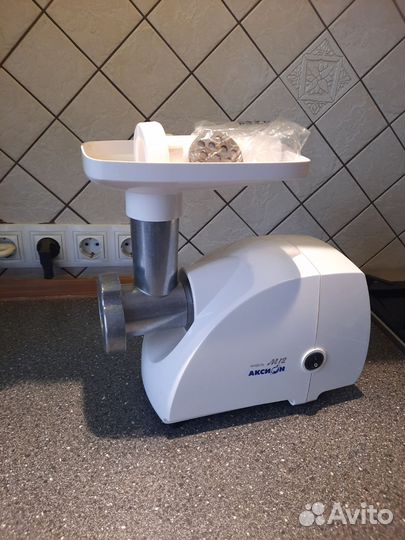 Мясорубка электрическая бу