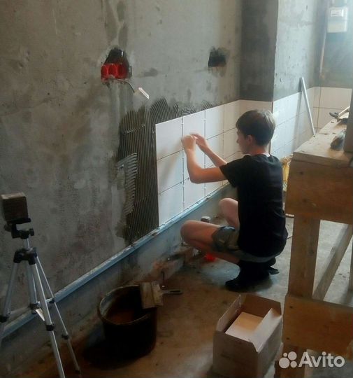 Плиточник укладка плитки