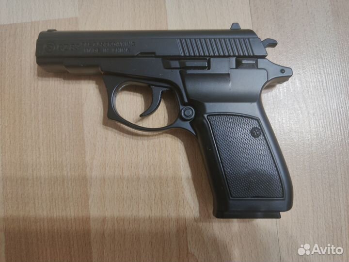 Зажигалка турбо пистолет новый