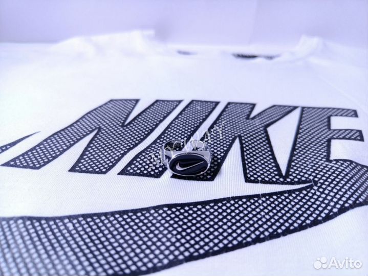 Кольцо найк