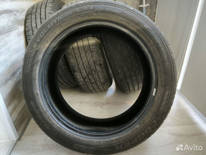 Cooper Evolution CTT 225/55 R19 99H