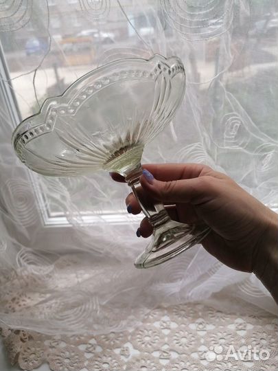 Фруктовница, ваза на ножке Ранние Советы