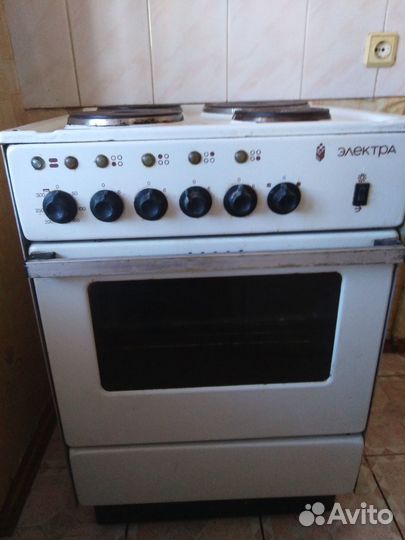 Плита электрическая с духовкой 