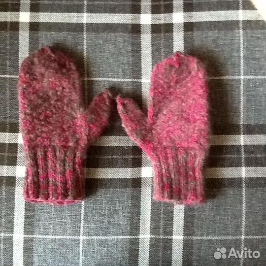 Варежки детские, новые,вязаные(овечья шерсть) 21х9