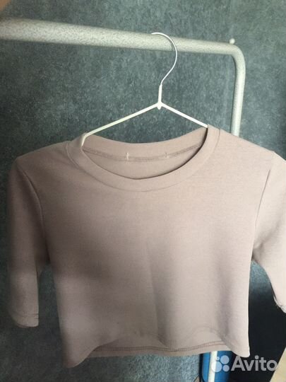 Укороченный топ