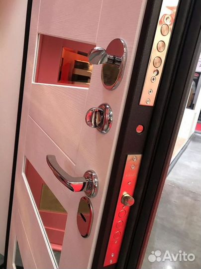 Дверь Входная с терморазрывом в Казани