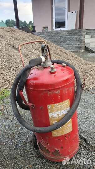 Балон огнетушитель