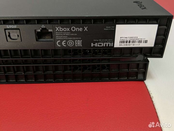 Игровая приставка Xbox One X 1Tb