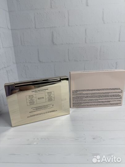 Moonstone Glow Luxe Eye & Cheek Palette