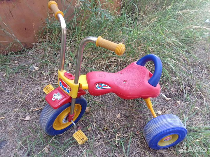 Детский трехколесный велосипед