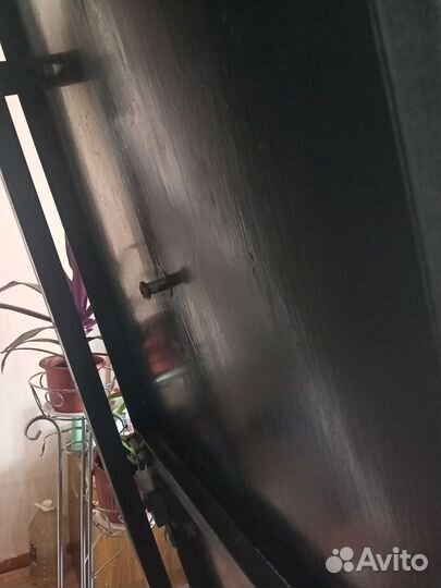 Дверь входная металлическая