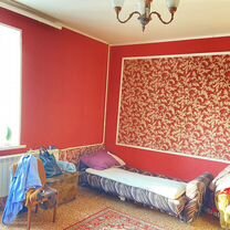 Комната 21,4 м² в 2-к., 2/2 эт., Еманжелинск