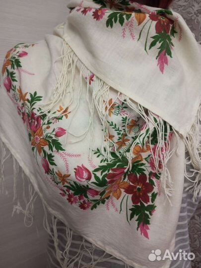 Павловопосадский платок б/у