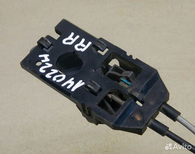 Ручка двери задней правой внутр. Hyundai Elantra X