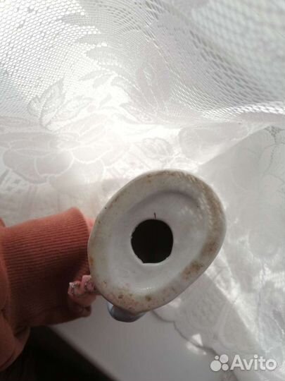 Фарфоровая статуэтка