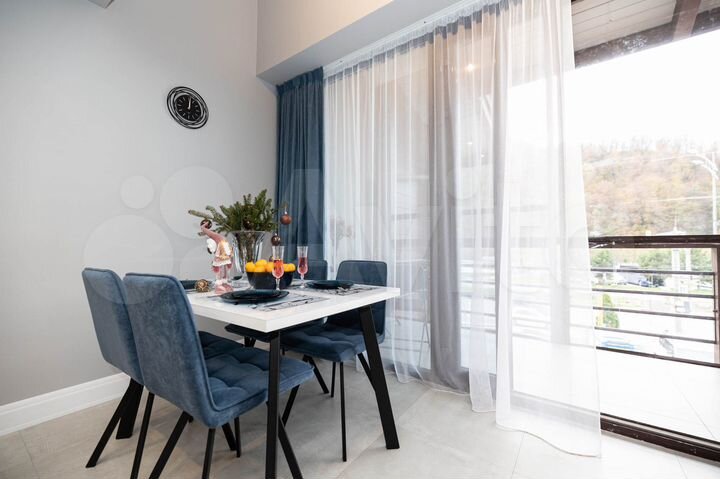 2-к. квартира, 64 м², 2/5 эт.