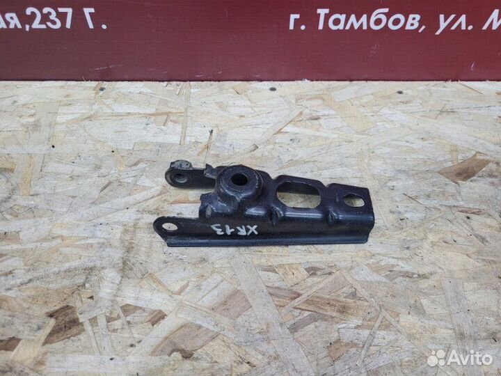 Кронштейн опоры двигателя LADA X-Ray Cross