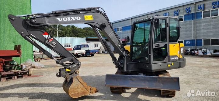 Мини-экскаватор Volvo EC 55, 2022