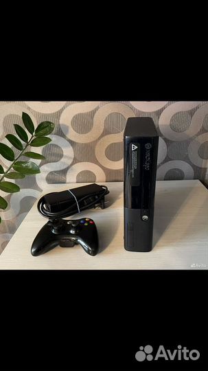 Xbox 360 e