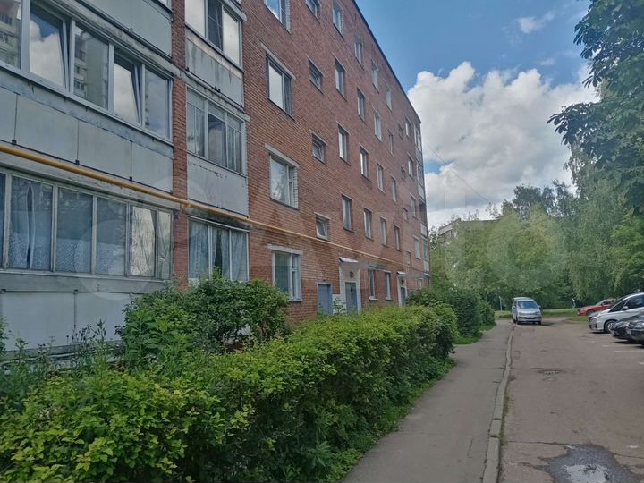 4-к. квартира, 80,1 м², 2/5 эт.
