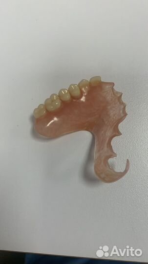 Зубной техник съемное протезирование