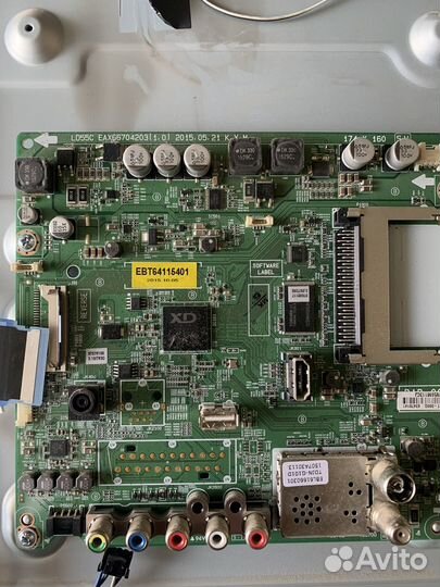 Плата от телевизора Thomson EAX66704203 (1.0)