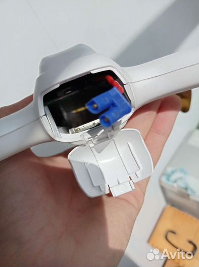 Квадрокоптер Hubsan H501S (Белый)