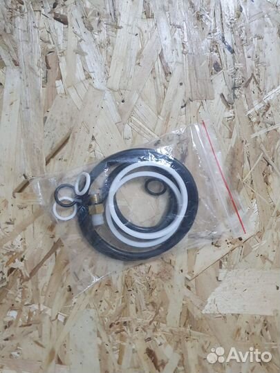 Ремкомплект на переднюю пневмостойку Range Rover