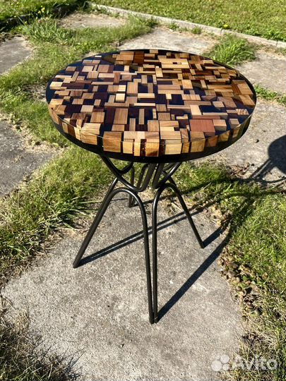 Интерьерный столик