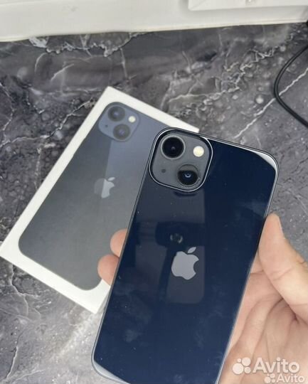 iPhone 13 (на гарантии)