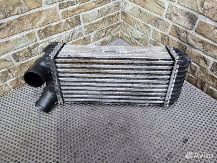 Интеркулер Ford C-Max 1.6 T3DA 2012